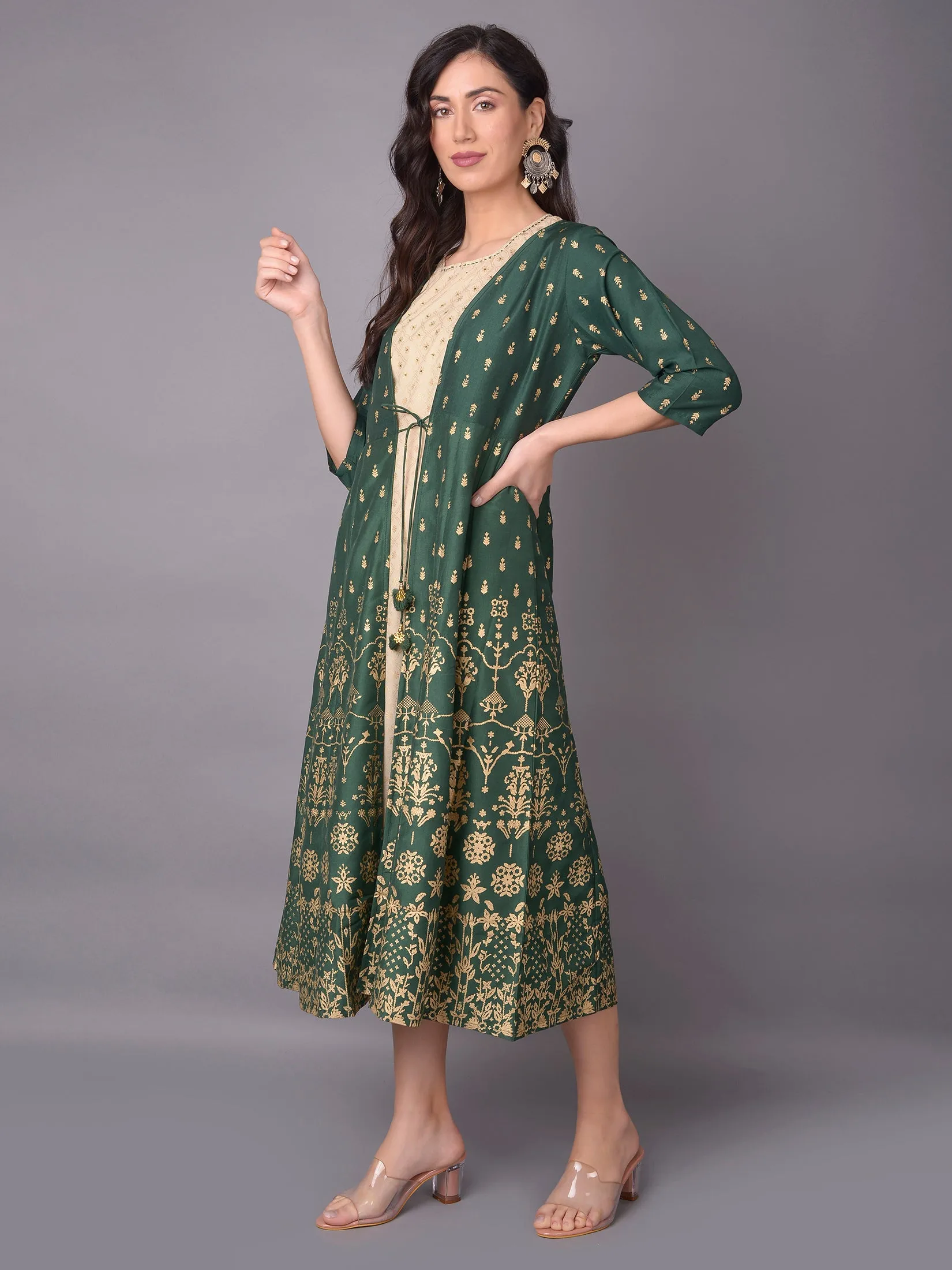 Women Green Floral Printed Dress With Jacket