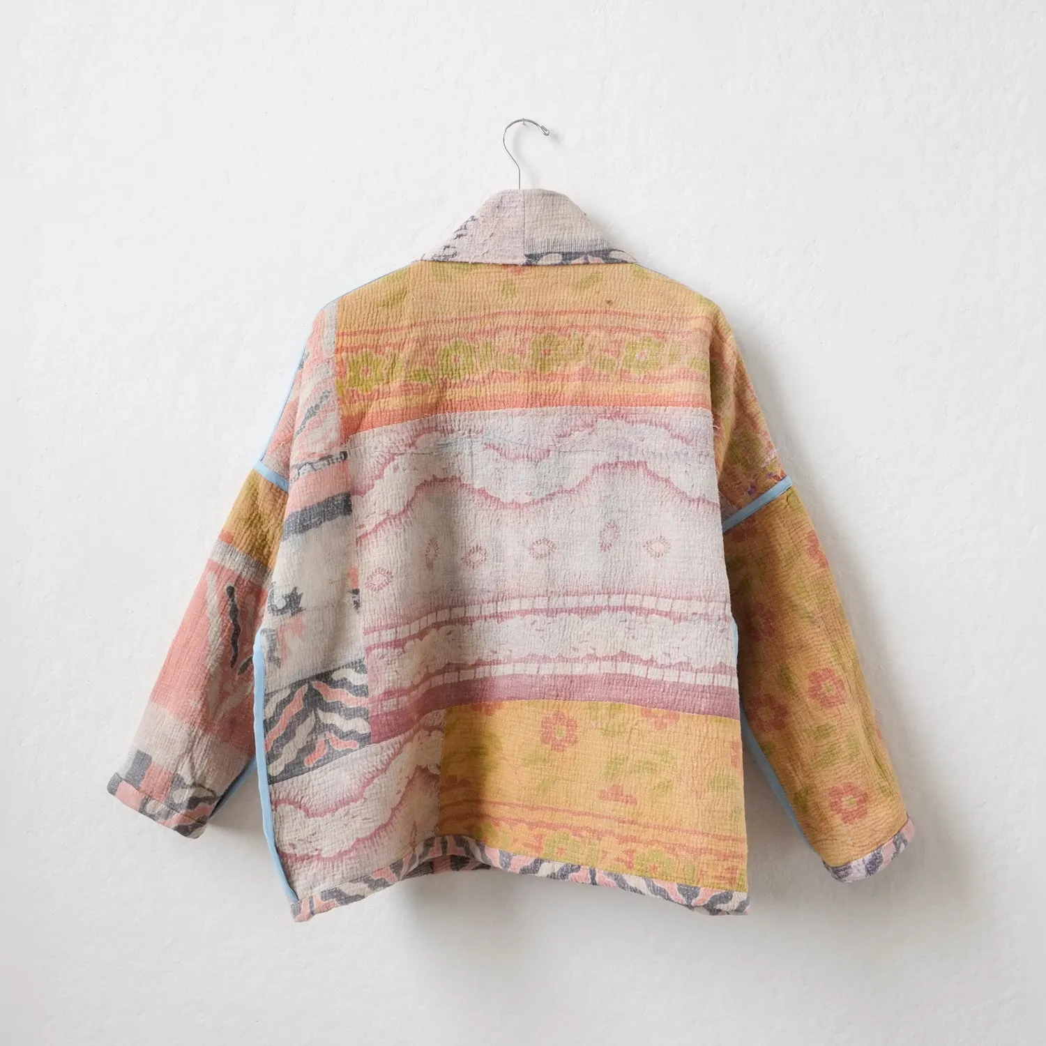 XS Pink and grey wavy triangles Anoushka Jacket LM085